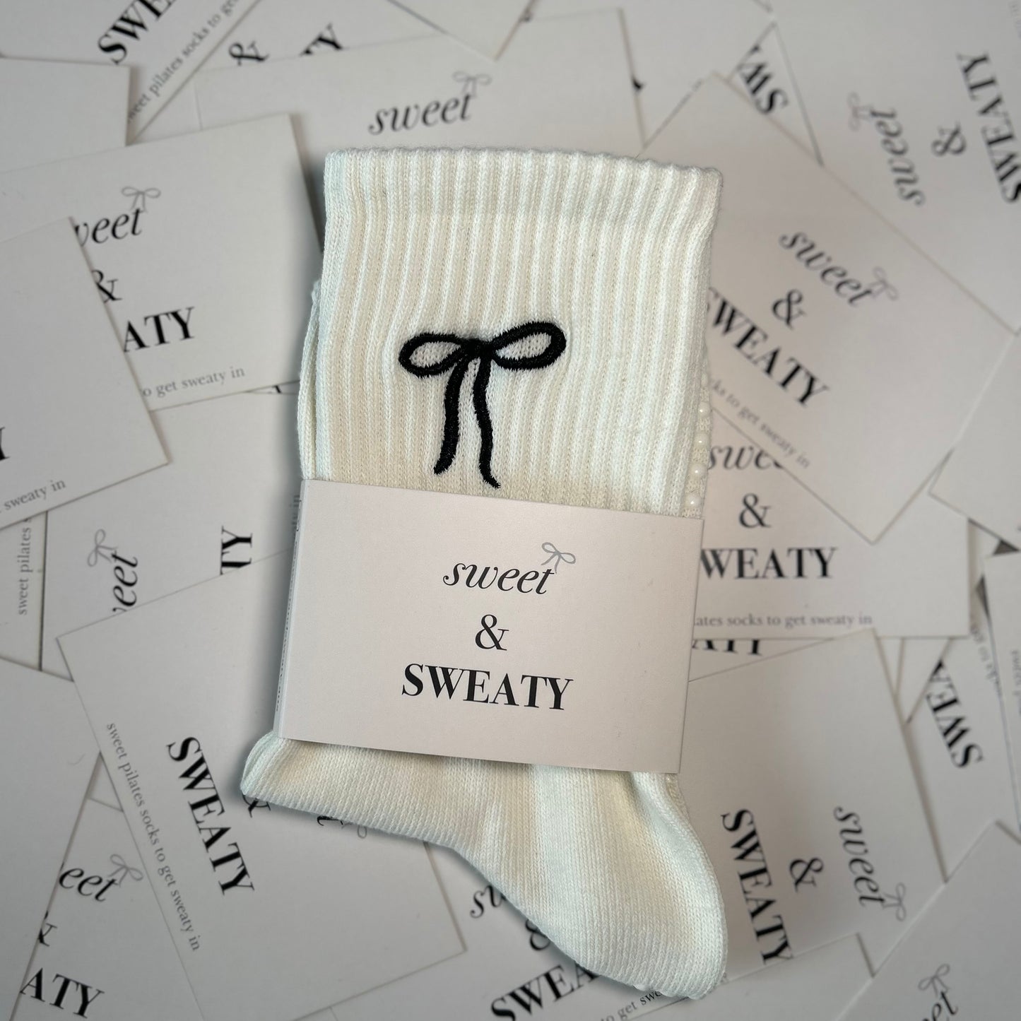 'Sealed with a Bow' Crew Socks - Cream