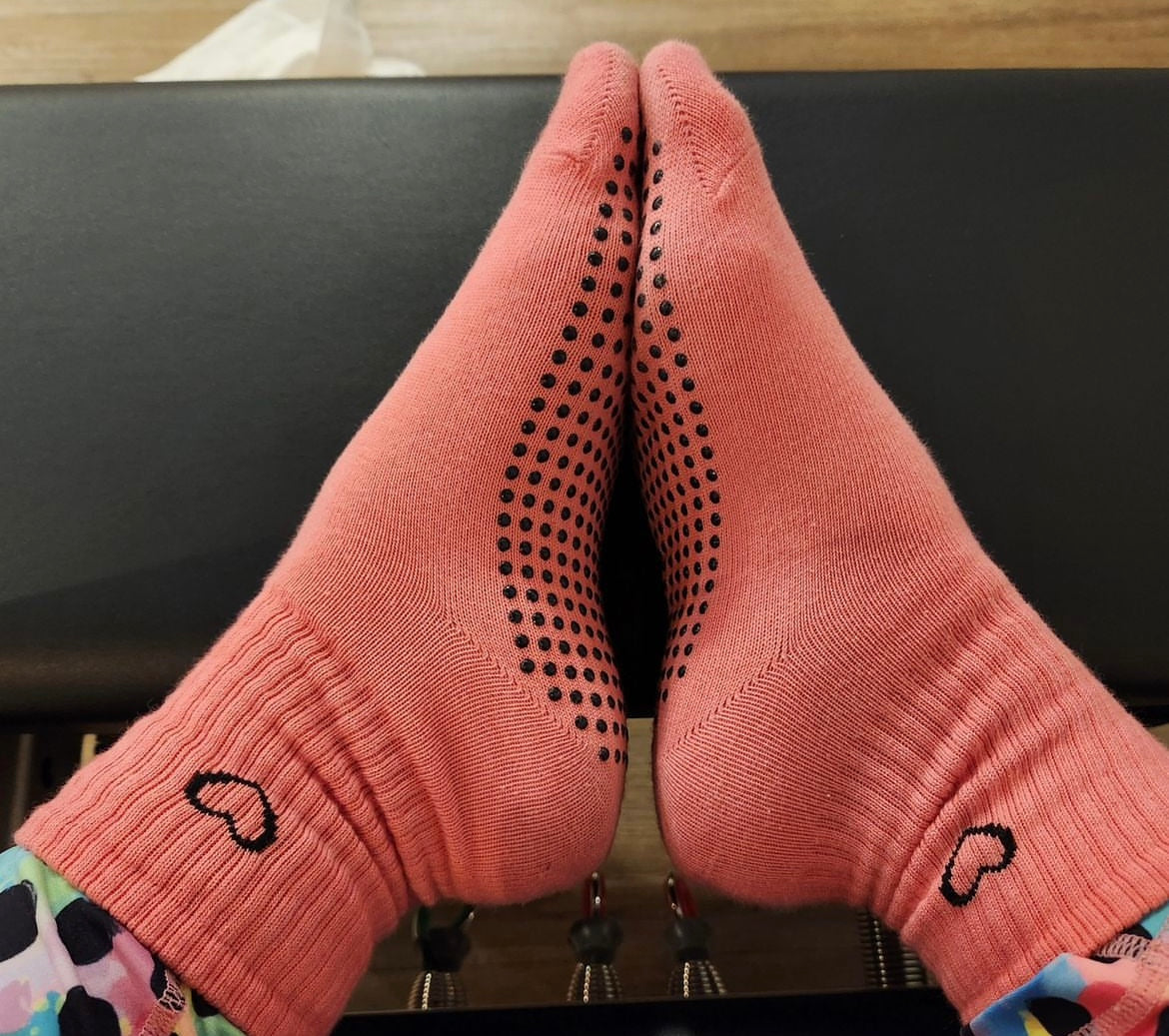 'Love on Top' Crew Socks - Pink